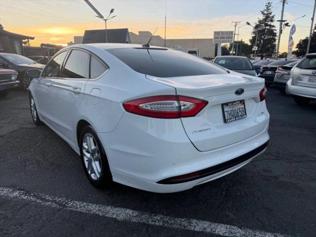 2015 Ford Fusion SE