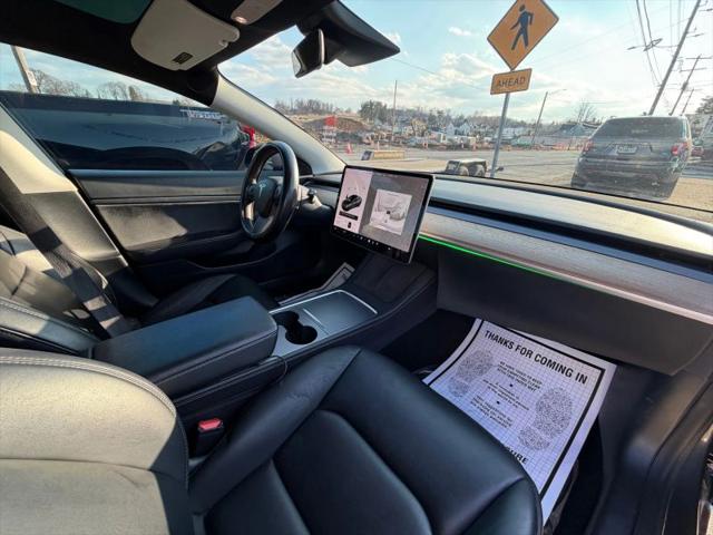 2021 Tesla Model 3 Standard Range Plus Rear-Wheel Drive