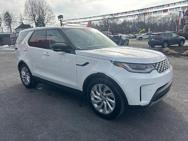 2025 Land Rover Discovery P300 S