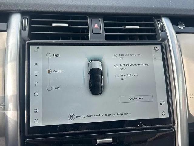 2025 Land Rover Discovery P300 S
