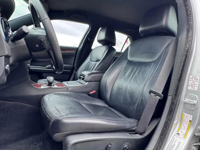 2012 Chrysler 300 Limited