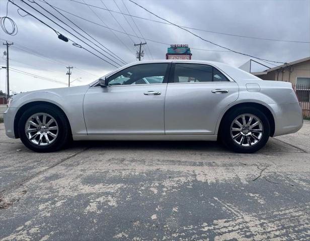 2012 Chrysler 300 Limited