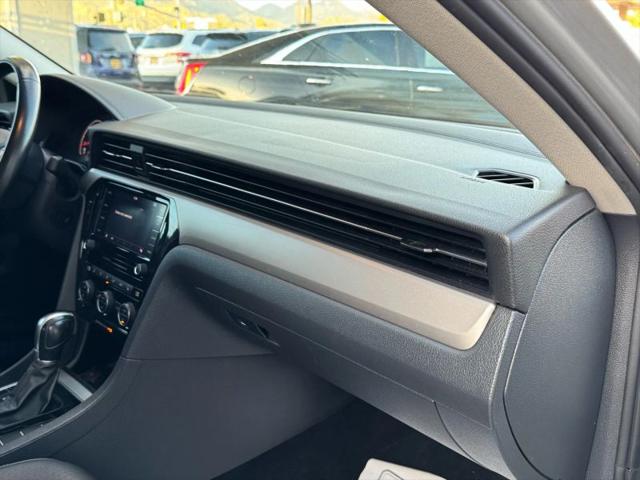 2020 Volkswagen Passat 2.0T SE