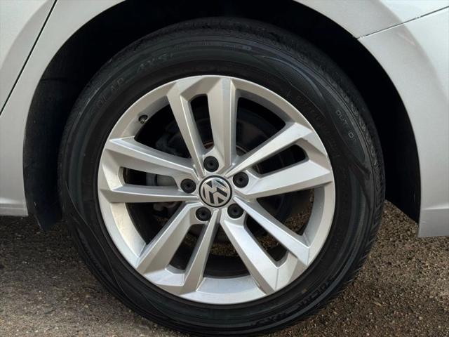 2020 Volkswagen Passat 2.0T SE