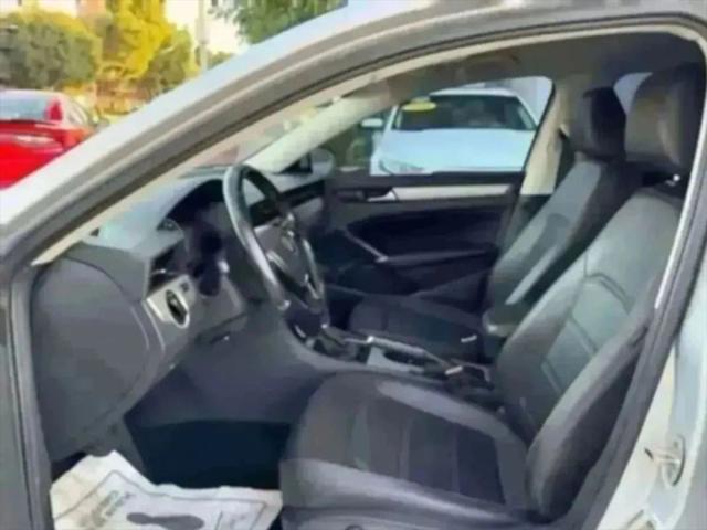 2020 Volkswagen Passat 2.0T SE