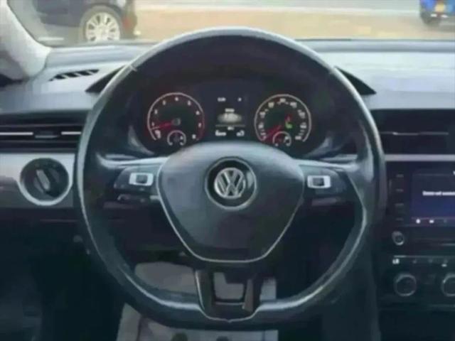2020 Volkswagen Passat 2.0T SE