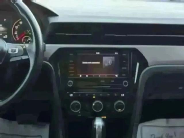 2020 Volkswagen Passat 2.0T SE