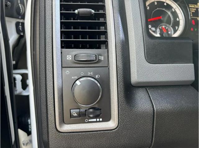 2020 Ram 1500 Tradesman Crew Cab 4x4 5'7" Box