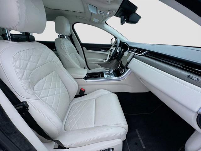 2022 Jaguar XF SE P250 RWD Automatic
