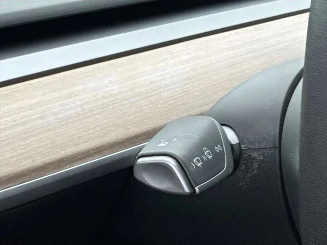 2025 Tesla Model Y Long Range Dual Motor Rear-Wheel Drive