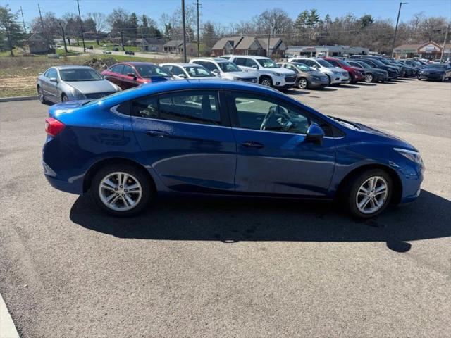 2017 Chevrolet Cruze LT Auto