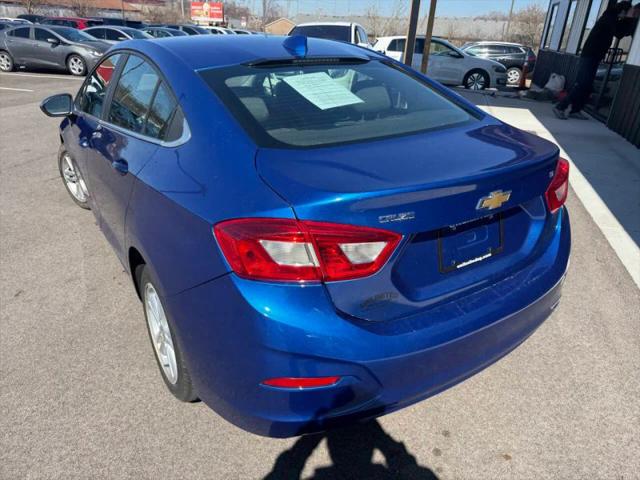 2017 Chevrolet Cruze LT Auto