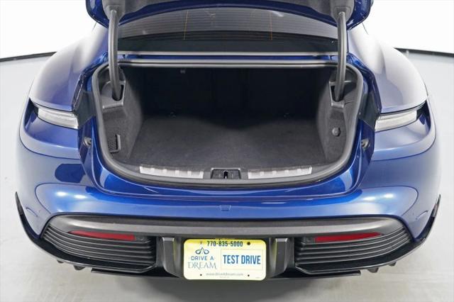 2020 Porsche Taycan Turbo
