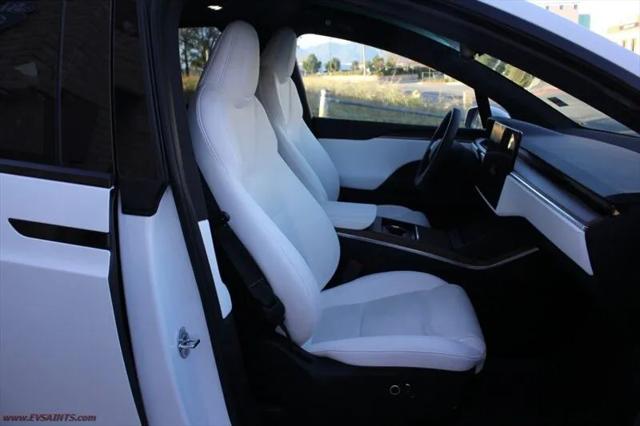 2023 Tesla Model X Standard Range