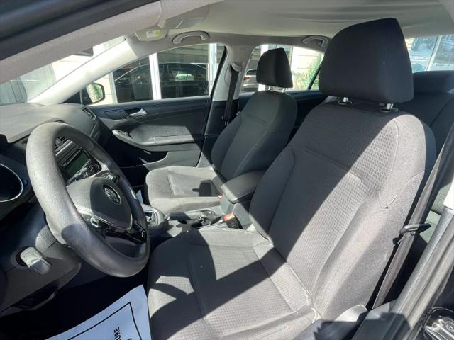2015 Volkswagen Jetta 2.0L S