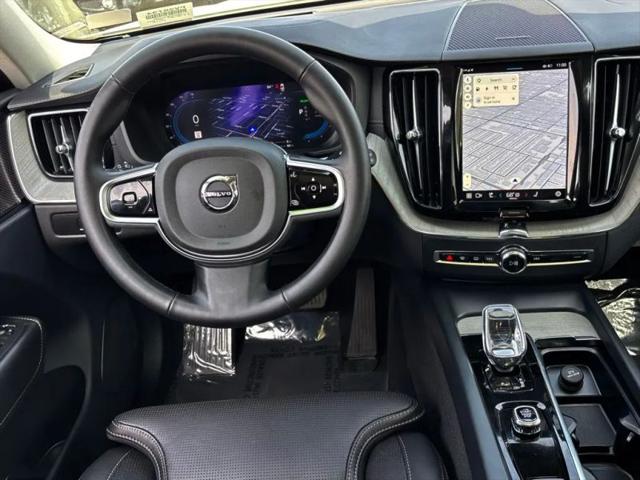 2025 Volvo XC60 Plug-In Hybrid Ultra, T8 AWD Electric/Gasoline, Dark