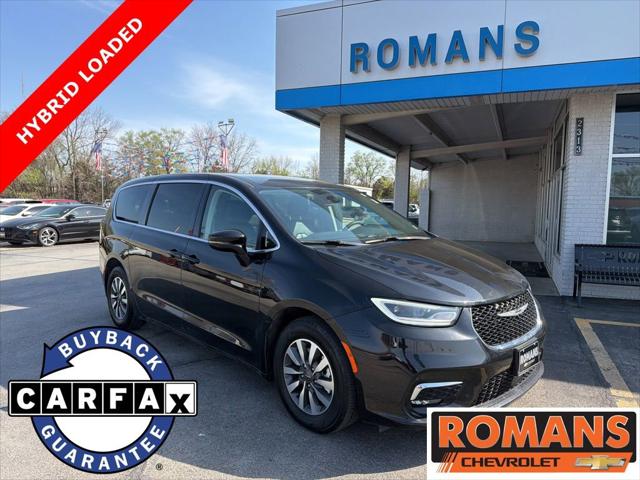 2024 Chrysler Pacifica Hybrid Select for sale in Independence, KS