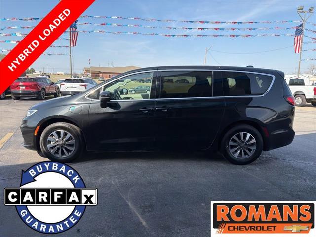 2024 Chrysler Pacifica Hybrid Select