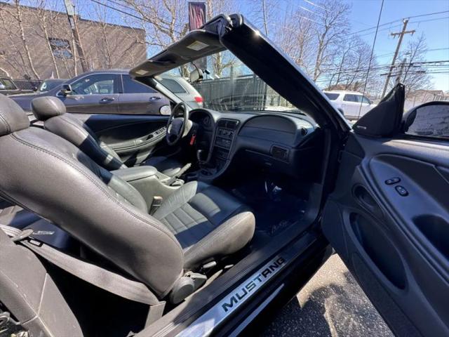 2000 Ford Mustang GT
