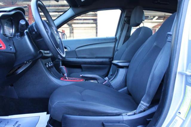 2014 Dodge Avenger SE