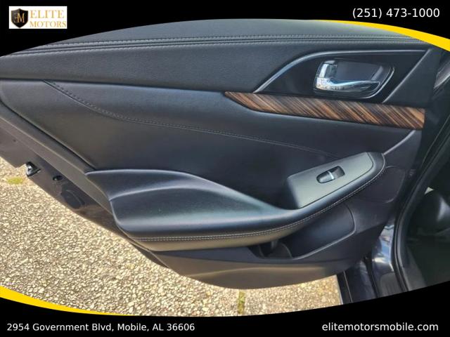 2017 Nissan Maxima 3.5 Platinum