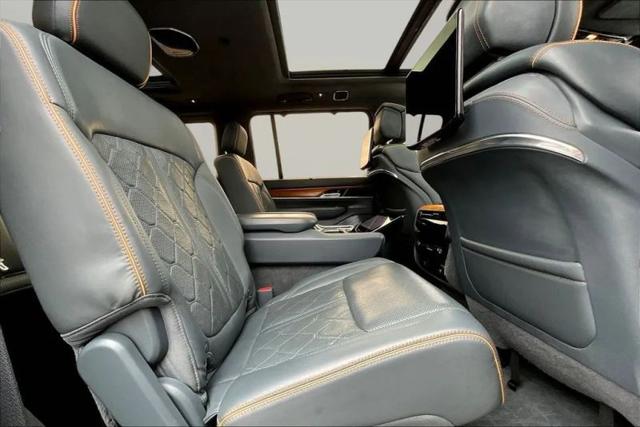 2022 Jeep Grand Wagoneer Series III 4x4