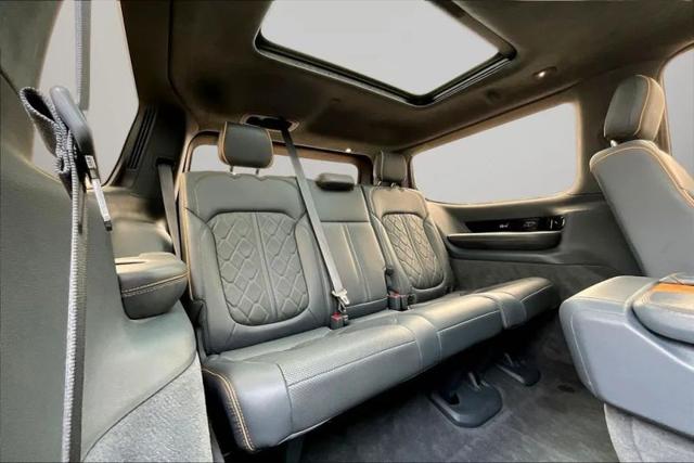 2022 Jeep Grand Wagoneer Series III 4x4