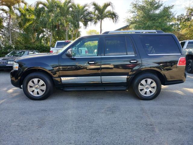 2008 Lincoln Navigator Base