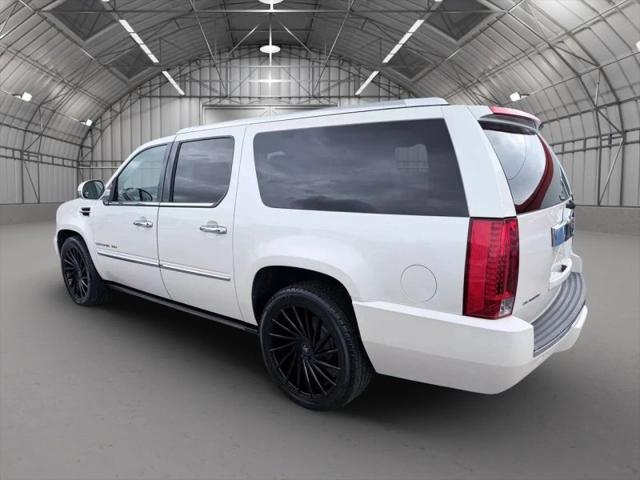 2013 Cadillac Escalade ESV Platinum Edition