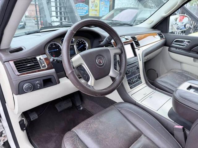 2013 Cadillac Escalade ESV Platinum Edition