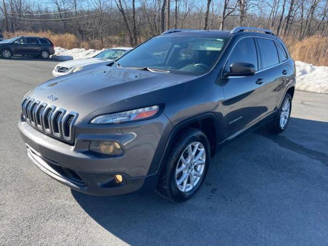 2015 Jeep Cherokee Latitude for sale in Mount Pocono, PA