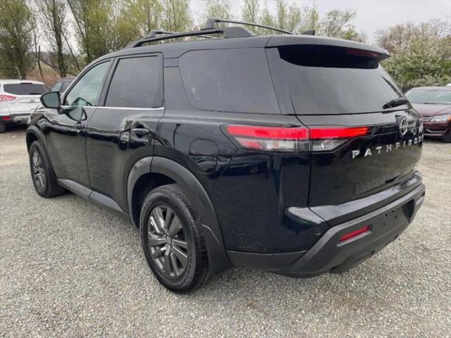 2022 Nissan Pathfinder SV 4WD