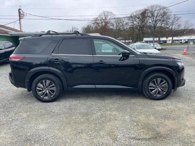 2022 Nissan Pathfinder SV 4WD