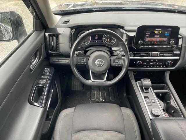 2022 Nissan Pathfinder SV 4WD