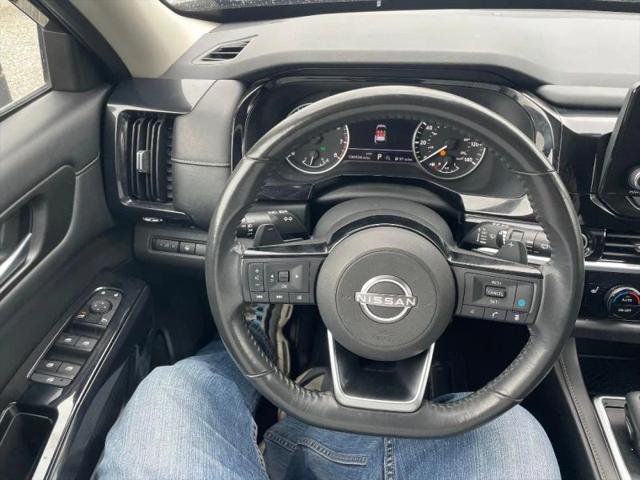 2022 Nissan Pathfinder SV 4WD