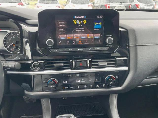 2022 Nissan Pathfinder SV 4WD