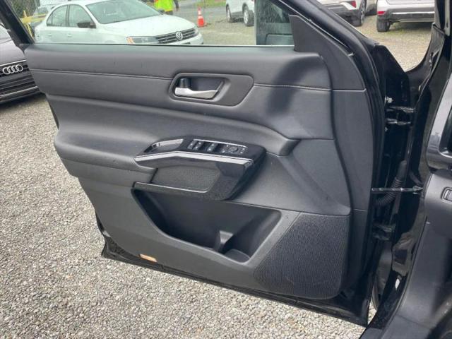 2022 Nissan Pathfinder SV 4WD