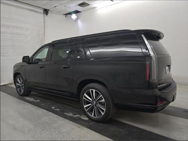 2025 Cadillac Escalade ESV Sport