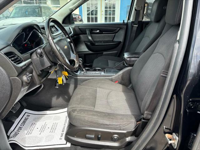 2017 Chevrolet Traverse 2LT