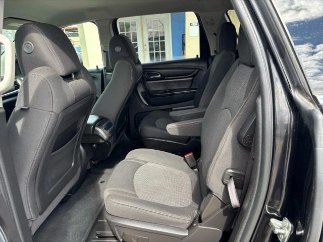 2017 Chevrolet Traverse 2LT