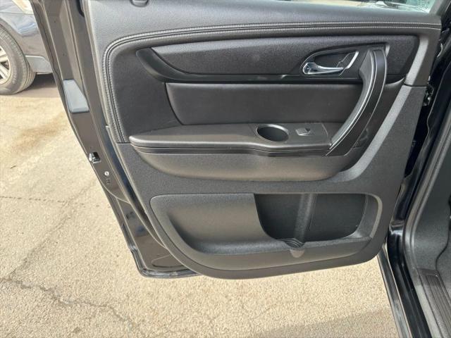 2017 Chevrolet Traverse 2LT