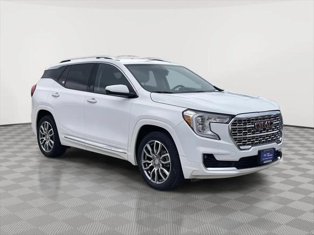 2024 GMC Terrain AWD Denali