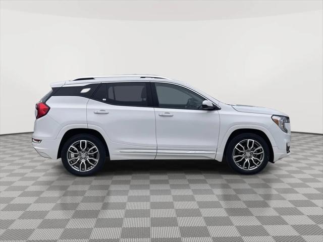 2024 GMC Terrain AWD Denali