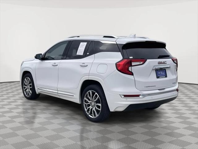 2024 GMC Terrain AWD Denali