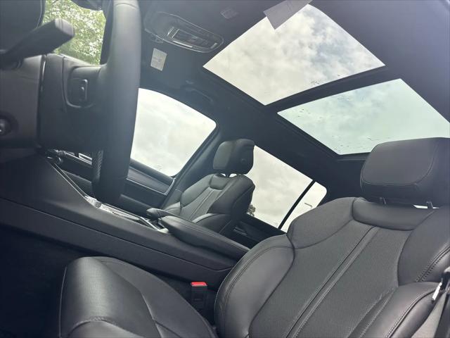 2026 Jeep Grand Wagoneer Limited Altitude 4x4