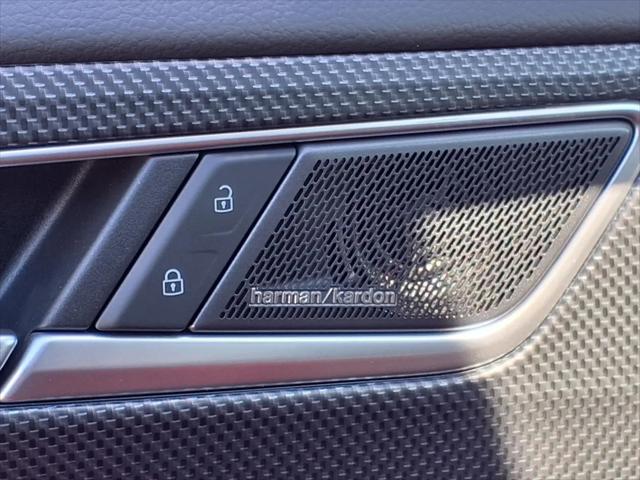 2026 Volkswagen Atlas Cross Sport SEL Premium R-Line