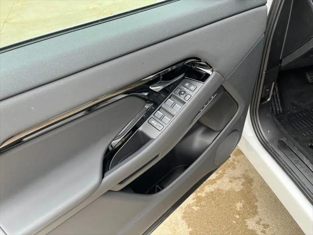 2026 Land Rover Range Rover Evoque S