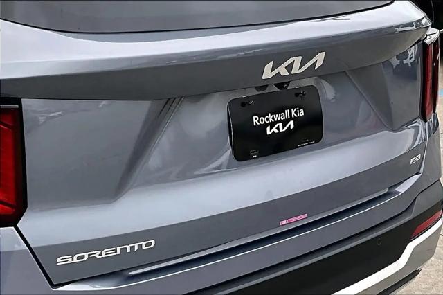 2025 Kia Sorento S