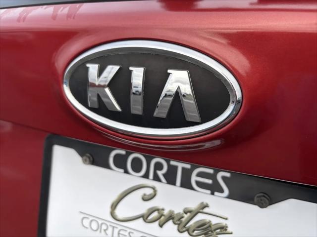 2007 Kia Rondo LX V6