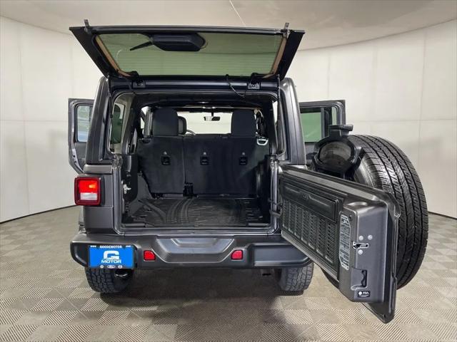 2023 Jeep Wrangler 4-Door Sahara 4x4